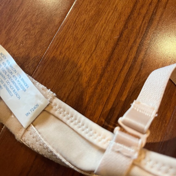 Rene Rofe Beige Bra Style B2389 Underwire Nude Floral Intimates New Size 34B - Picture 7 of 9